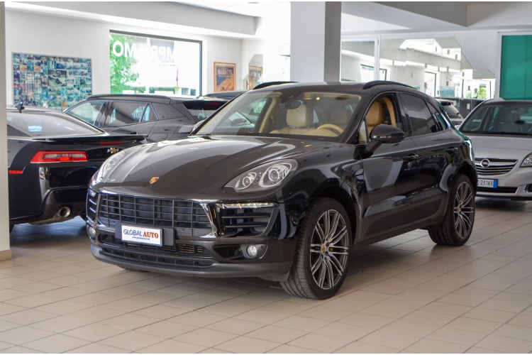 Porsche Macan 2.0 PDK